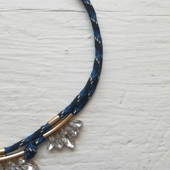 Crystal Statement Necklace - Picture 3 of 3